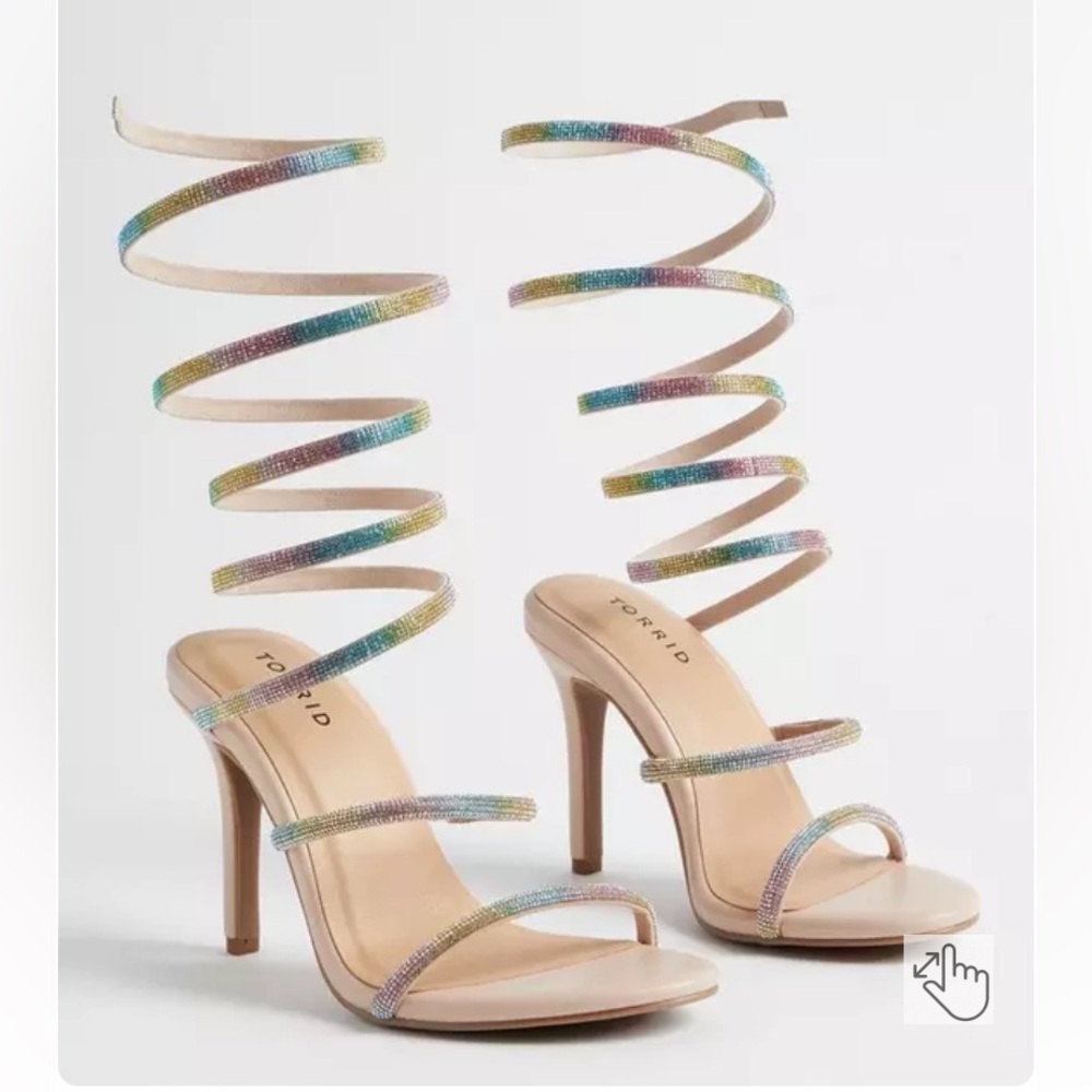 Torrid Lace Up Embroidered Heel Sandal (WW) Size 7.5 NWT